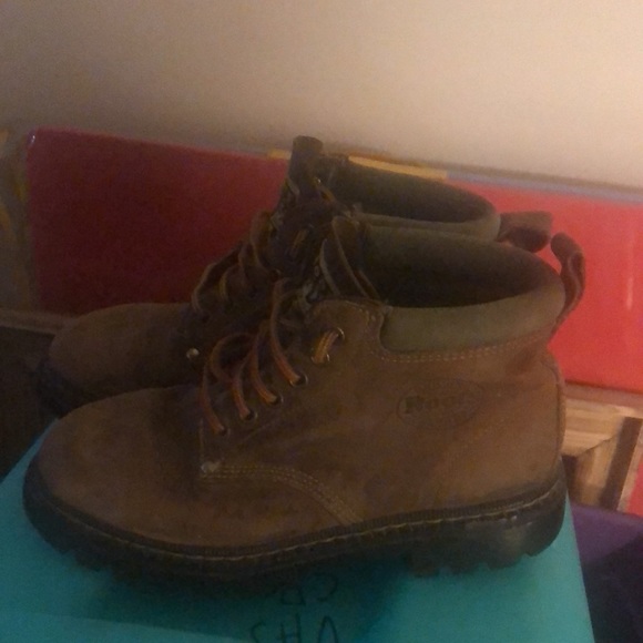 Roots steel toed ankle boots - Picture 3 of 4